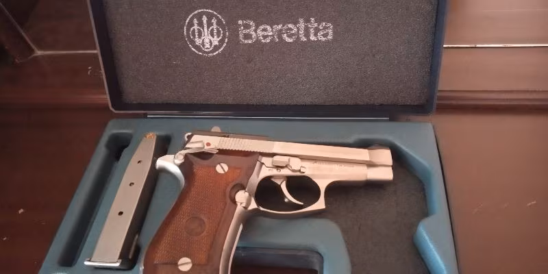BERETTA 84 inox kısa 9