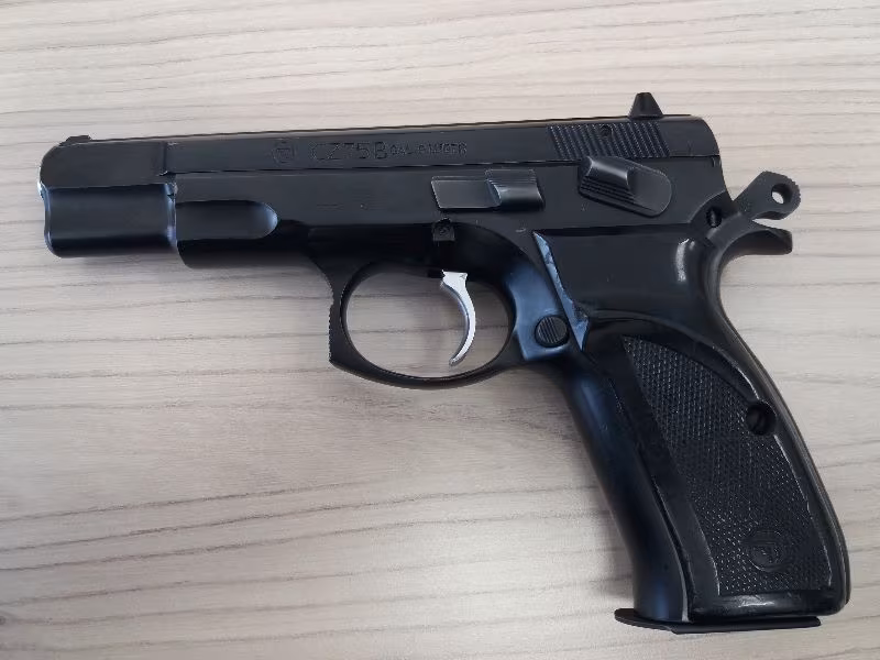 Cz 75 b luger