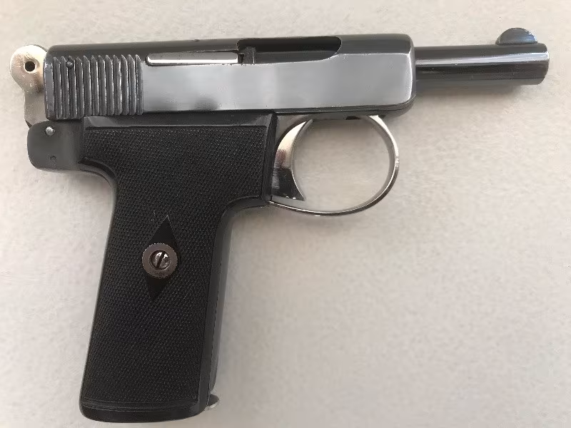 Nadir temizlikte koleksiyonluk Webley&Scott