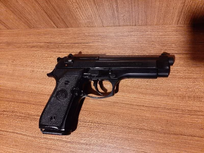 Emekli Subay Silahi f92