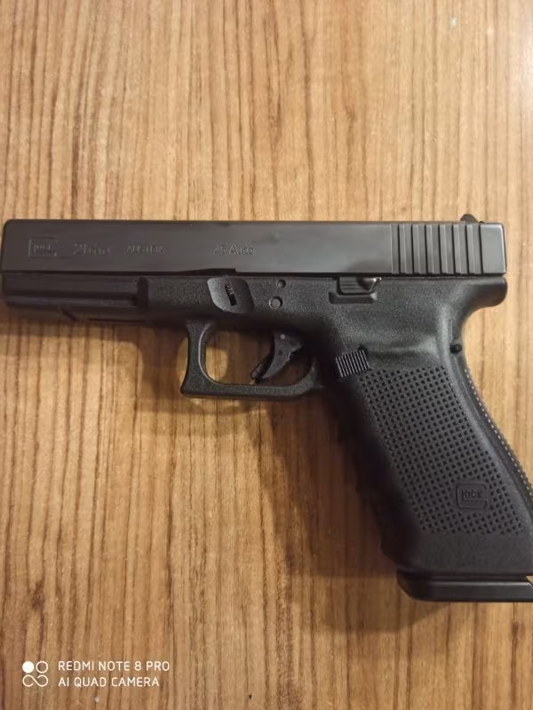 Sıfır kutusunda 45kalipre glook