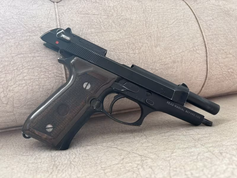 Çok temiz 92fs baretta