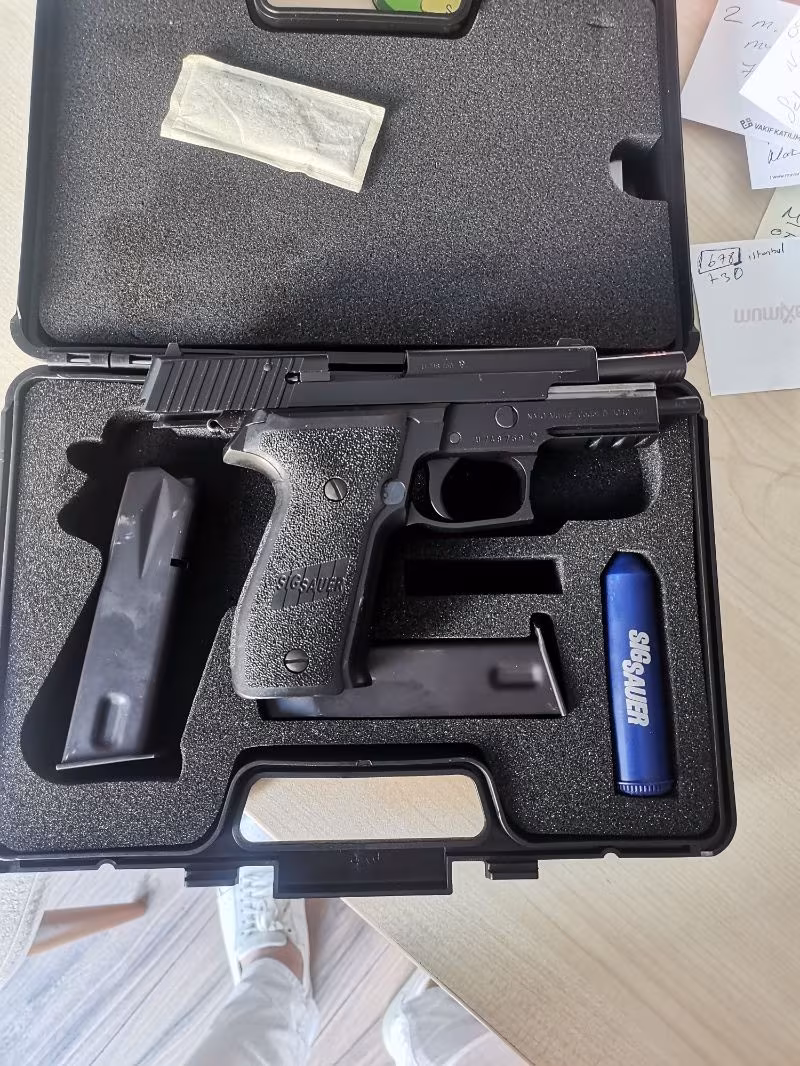 Çok temiz kullanılmış sıg sauer p226