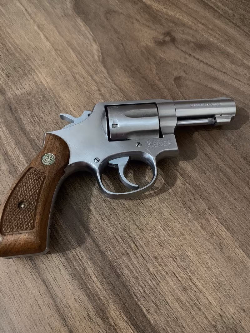 Yargı mensubundan Smith Wesson magnum 357