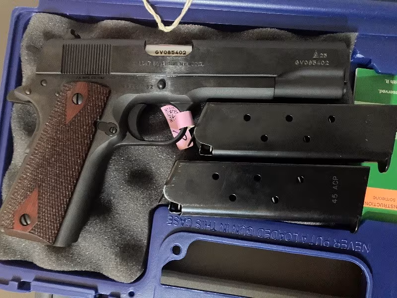 Sıfır Colt 1911 classic 45 acp