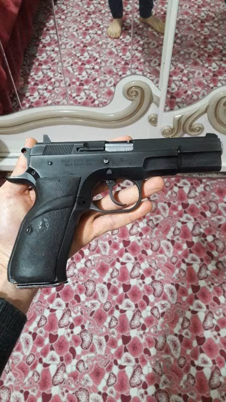 Satlik ruhsatli sarsilmaz kılıç 2000 light