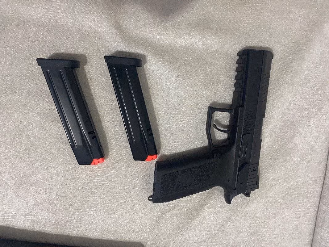 Cz P09