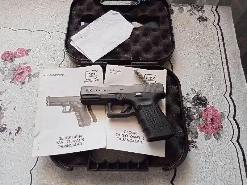 Efsane Glock 19 Gen 4