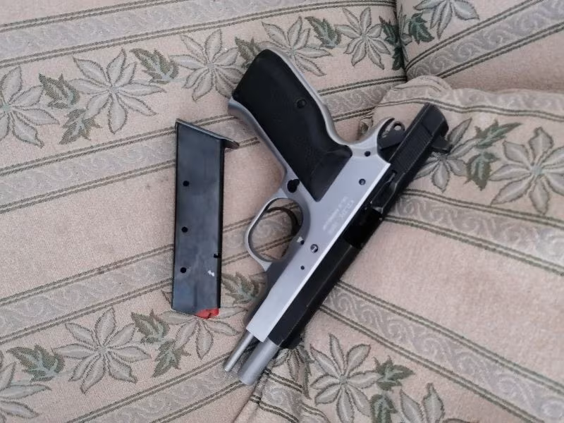 Sarsılmaz kılıç 2000