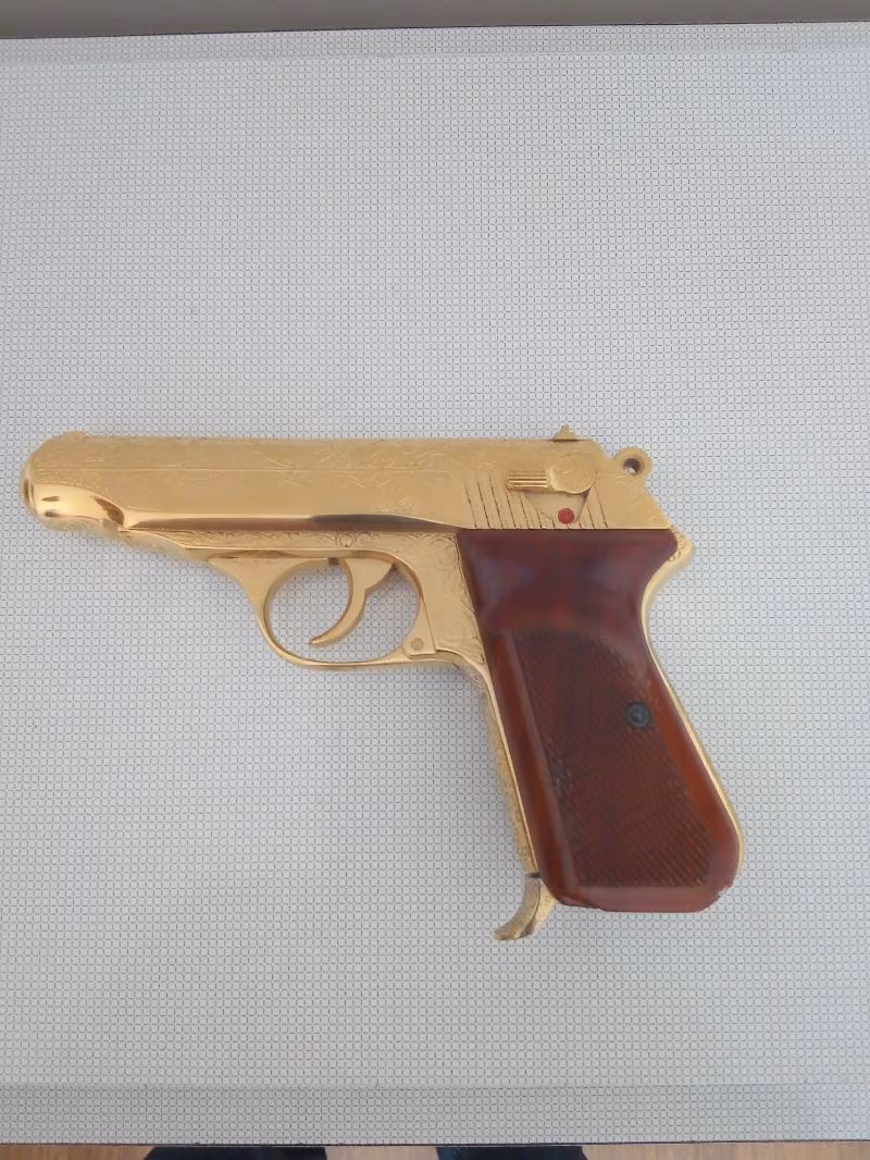 Emekli Başpolis ten EKGT RUHSATLI TABANCA