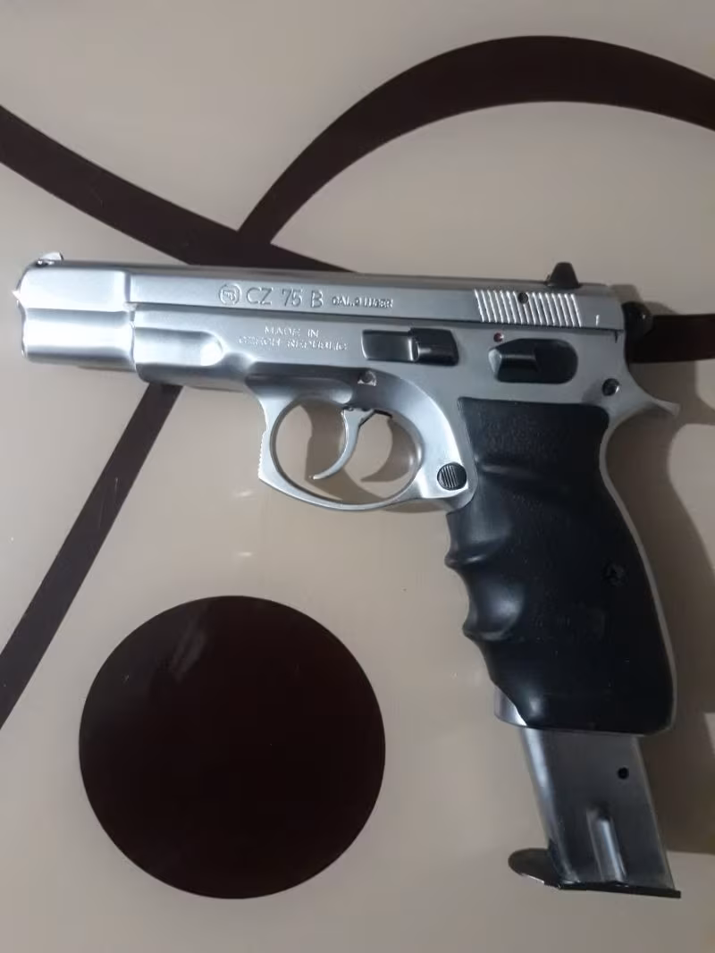 Cz75  1997 Model