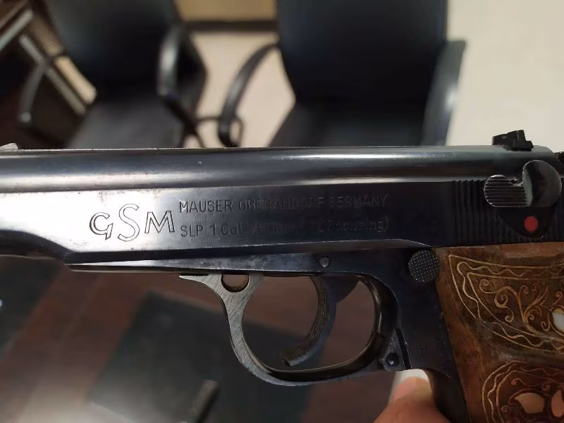 MAUSER