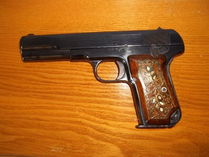 ORJİNAL 120 YILLIK TUĞRALI POLİS BROWNİG TABANCA.