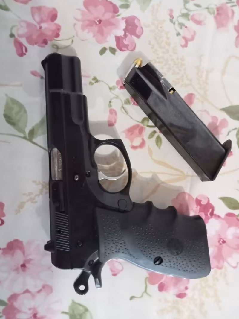 Cz75b