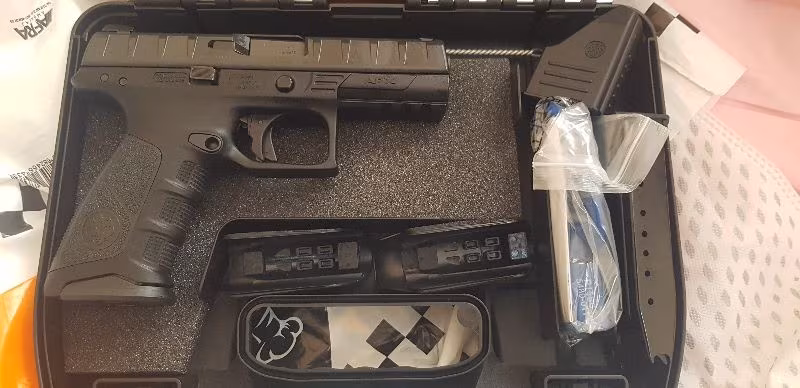 SIFIR TEK ATIM YAPILMAMIŞ BERETTA Apx