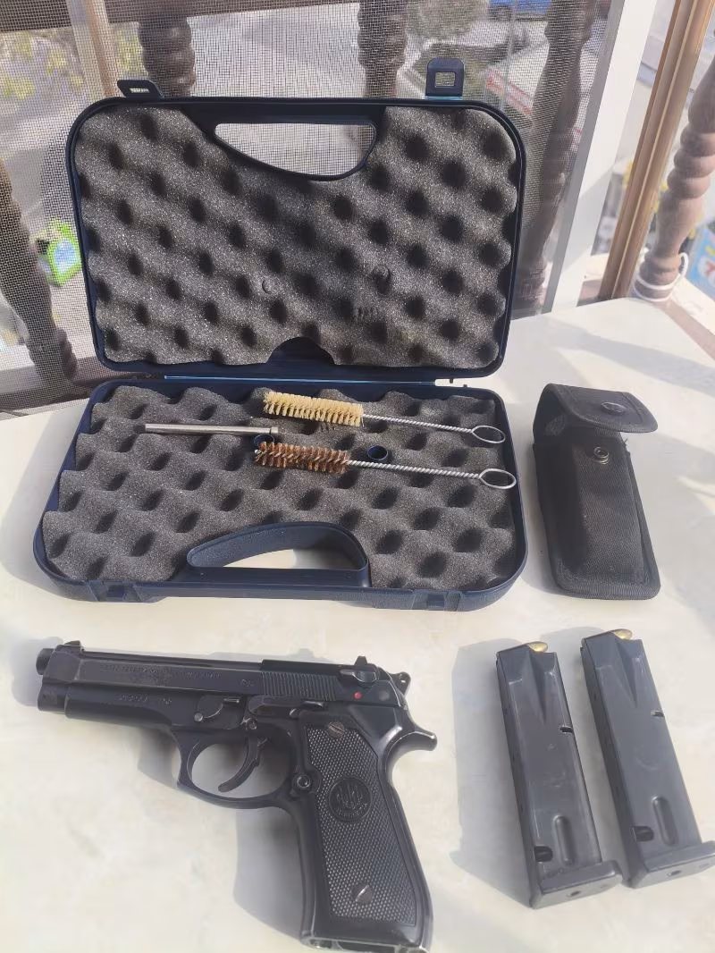 Beretta silah emekli polisten