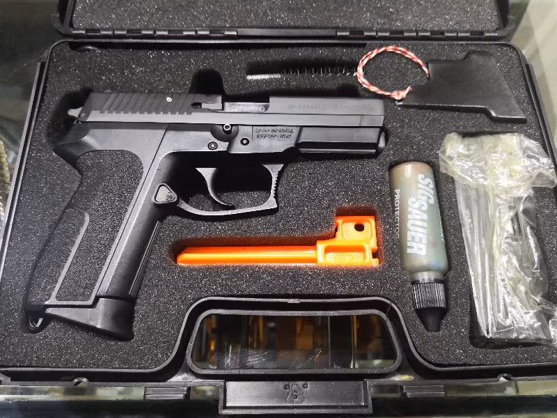Sig Sauer SP2022 9MM