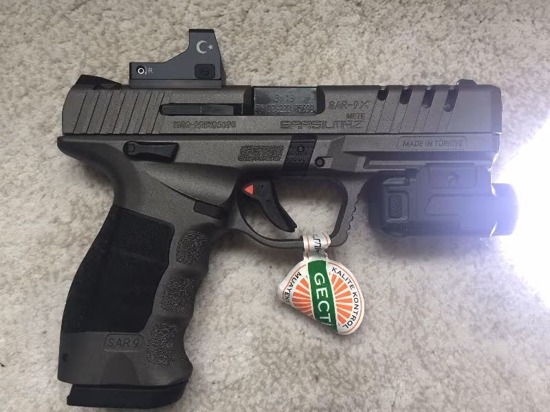 SIFIR KUTUSUNDA,HİÇ KULLANILMAYAN SARSILMAZ SAR 9  METE X PLATİNYUM.11500 TL.