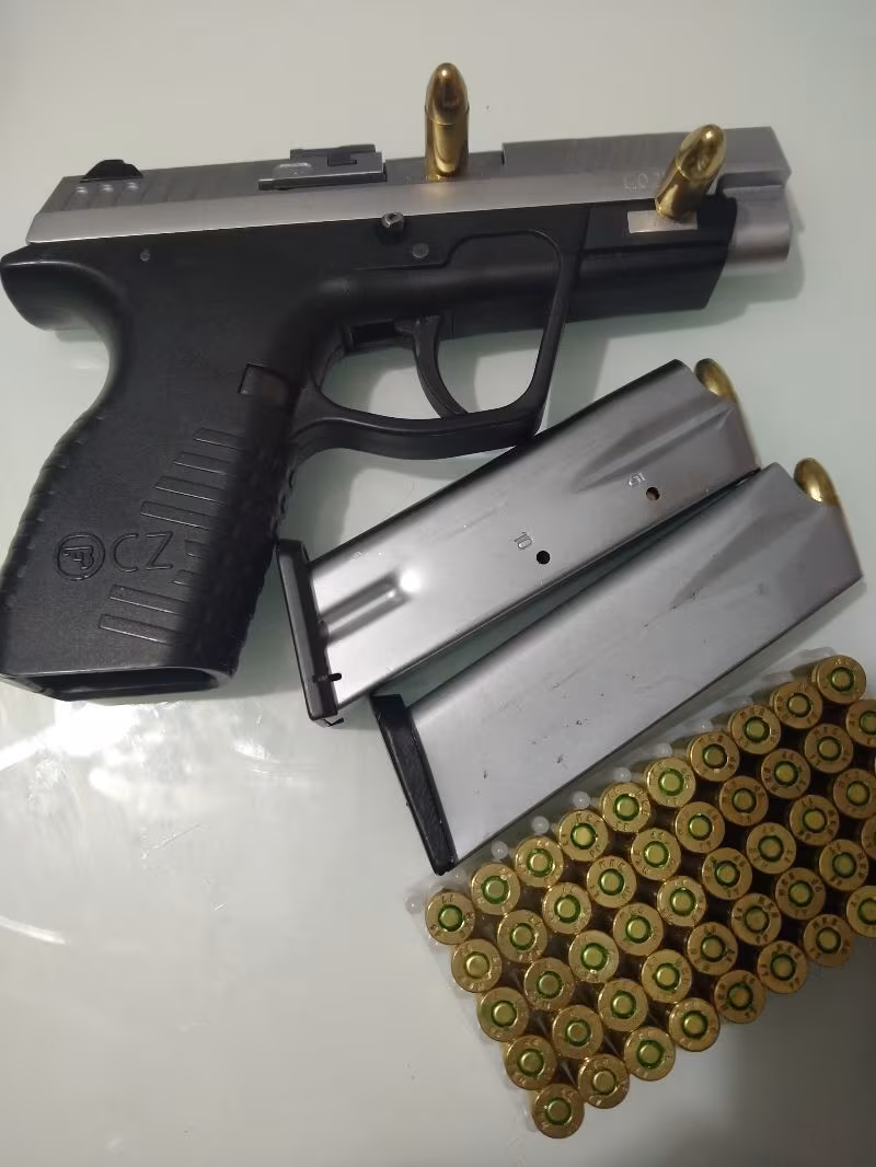 Cz 100