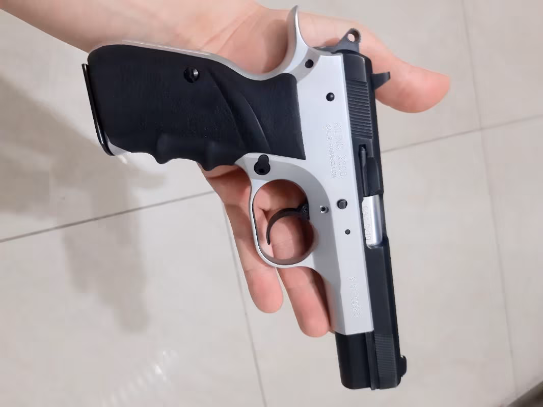 Sarsılmaz Kılınç 2000