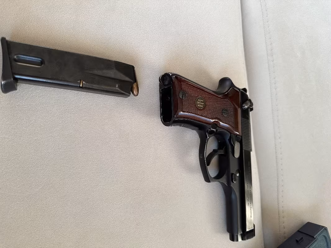 Tertemiz baretta babamdan kalma sila satıyorum boya Çizik yok
