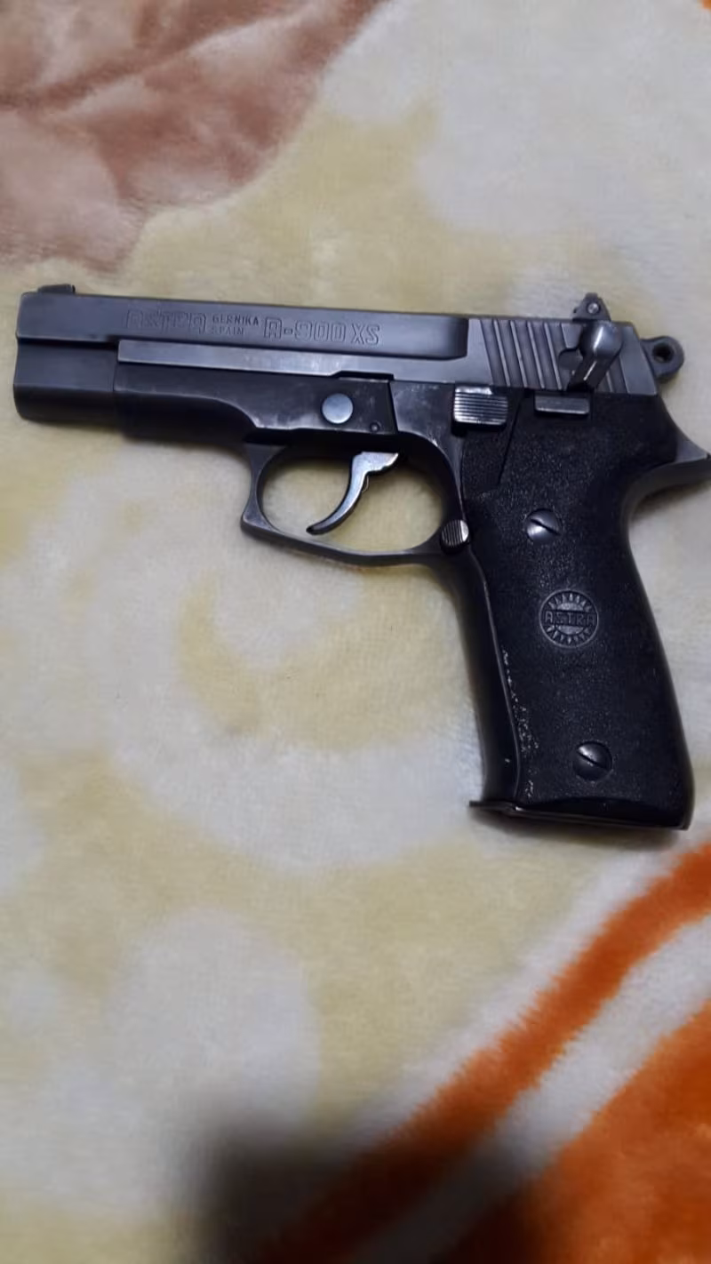 Çok temiz astra tabanca