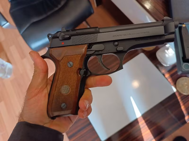 Beretta FS92 kasa silahı  sıfır hata  orjinal İtalyan