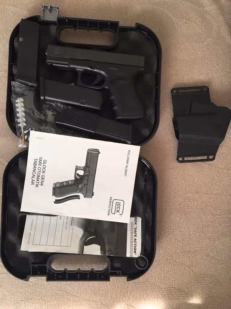 Glock 19