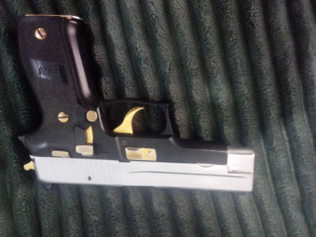 Memurdan satılık sig sauer p226 (U serisi)