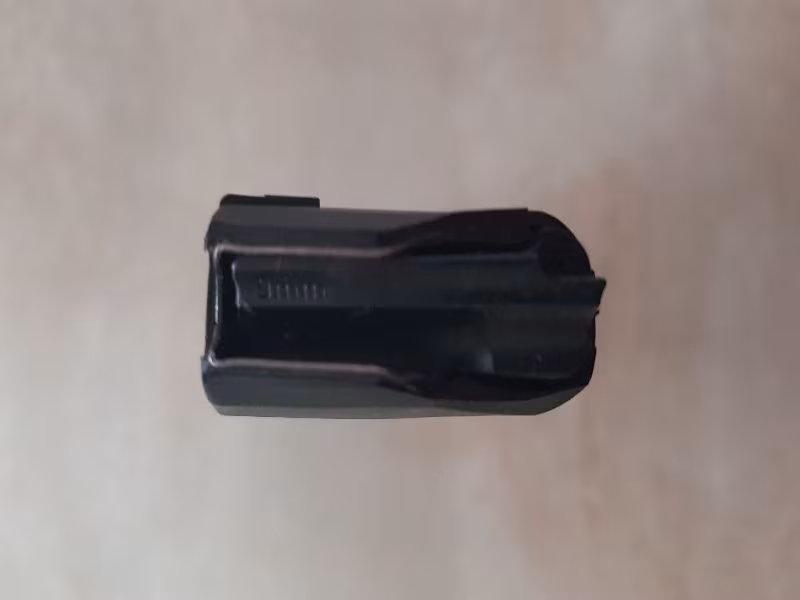 Glock gen 19 şarjör sıfır hiç kullanılmamış orjinal şarjör