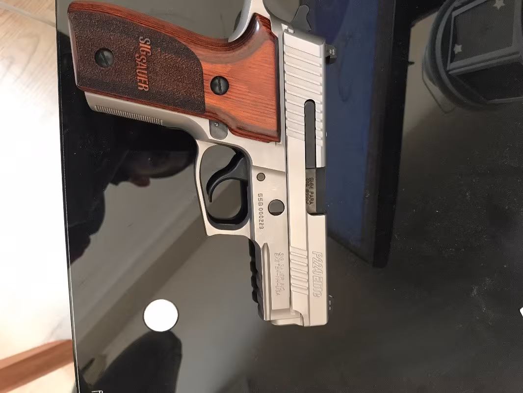 Sig sauer p229 elite stainless