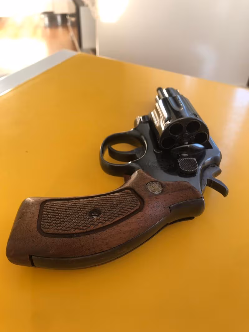 Acil temiz smith & wesson 10 38 lik