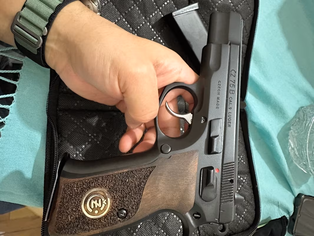 CZ 75 B
