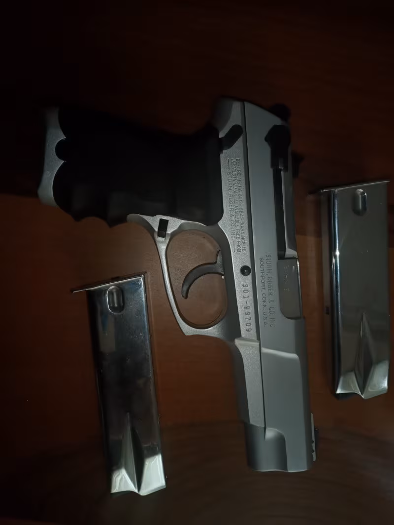 Emekli Polisten Satılık Ruger