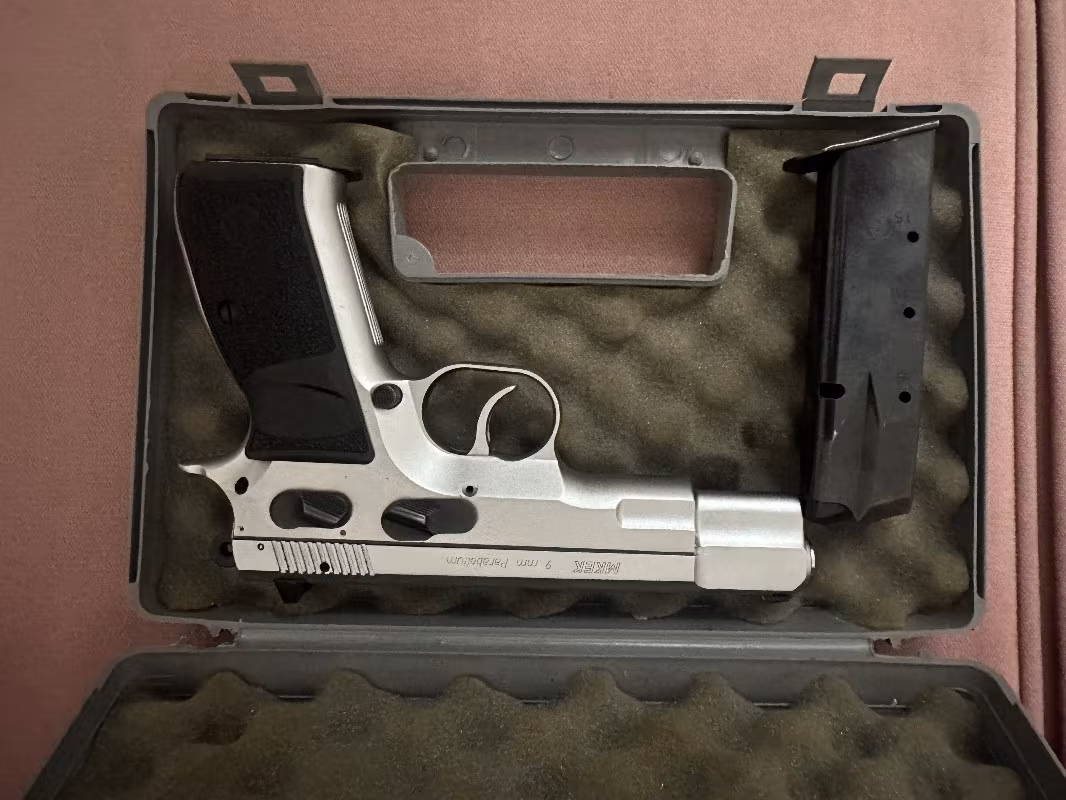 CANIK 55 PARABELLUM