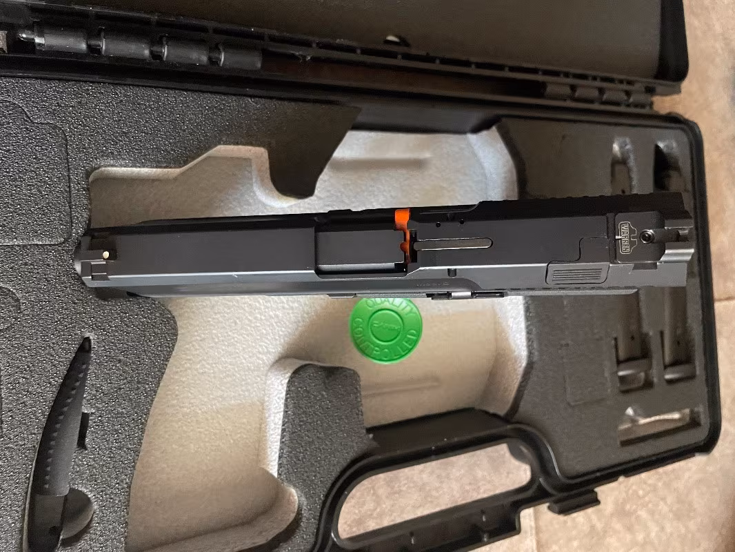 Polisten Ruhsatlı Kullanılmamış Siyah CANİK TP9 SA MOD 2