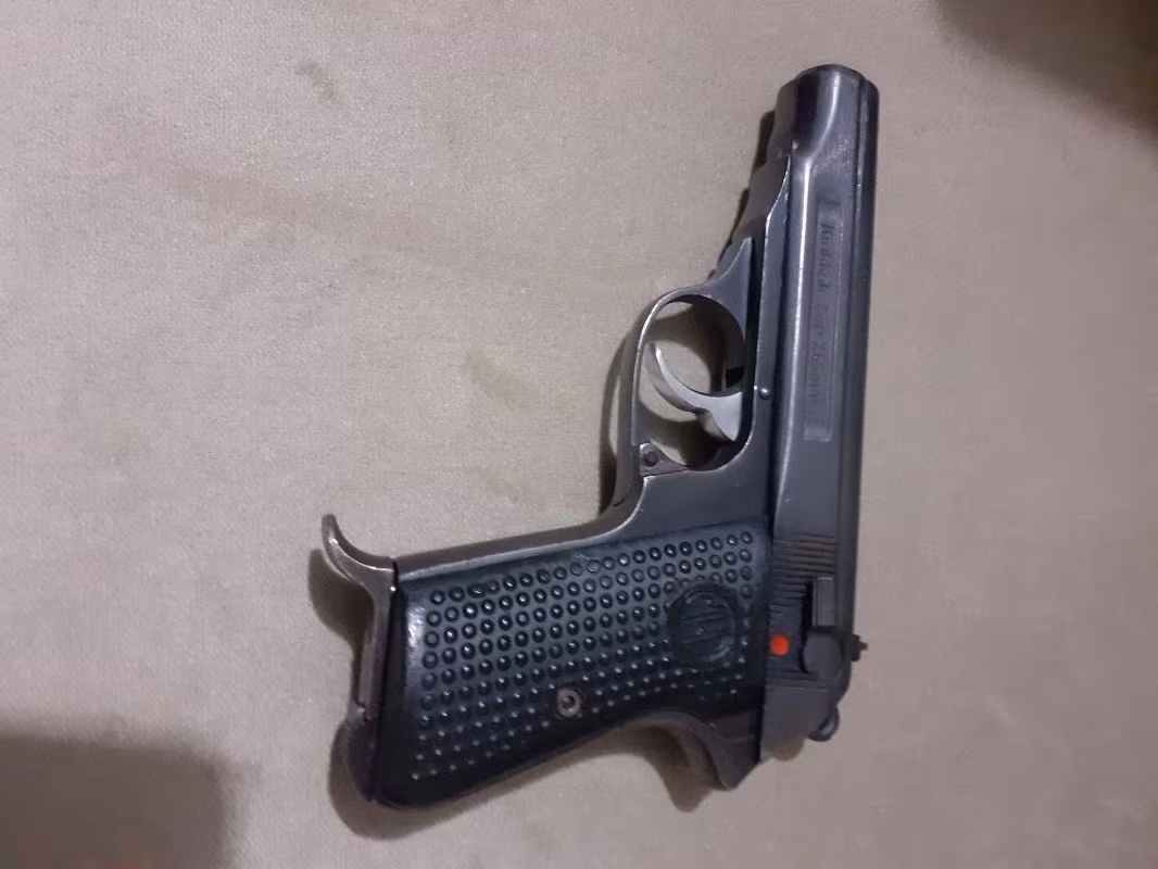 Emekli Emniyet görevlisinden satılık