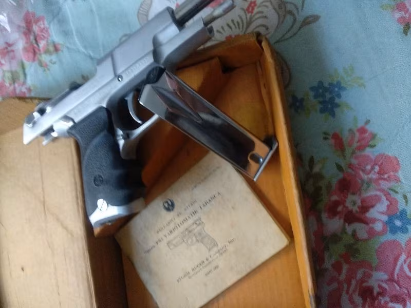 Emekli emniyet mensubundan