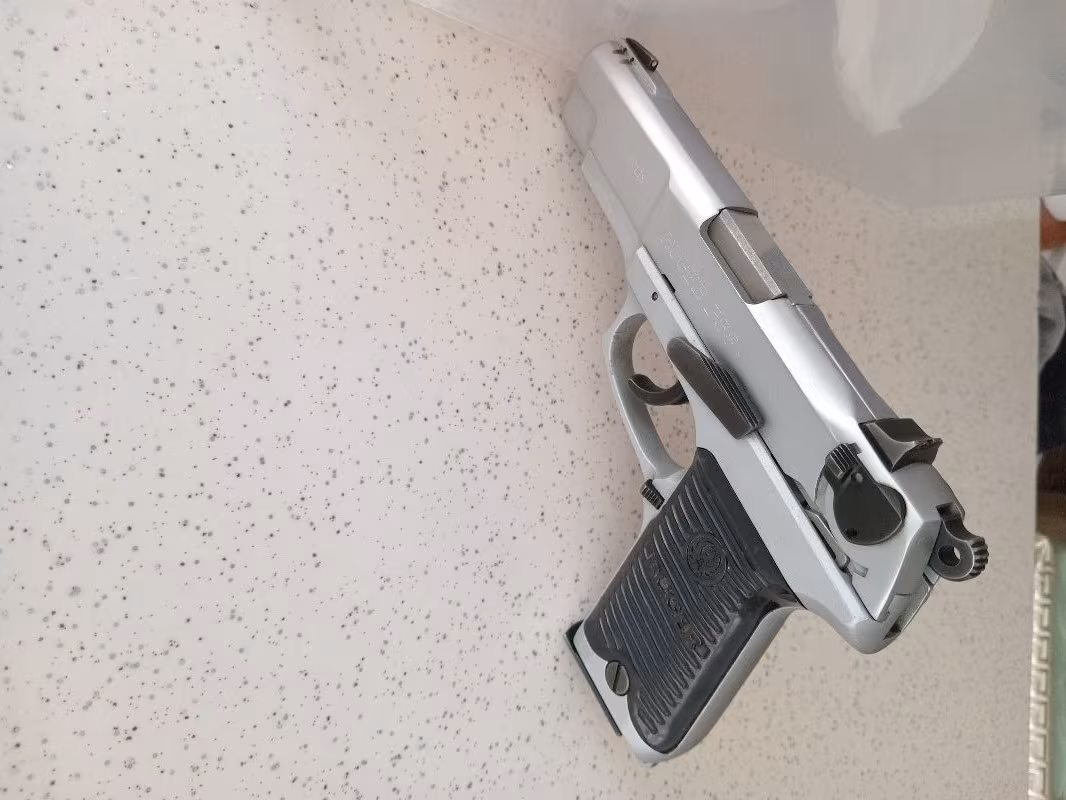 Emekli polisten çok temiz ruger tabanca