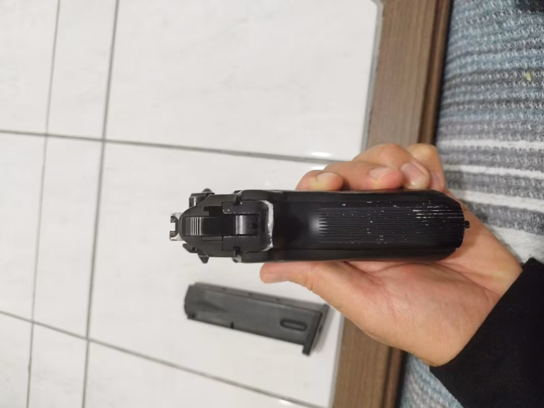 2012 üretim 9mm baretta