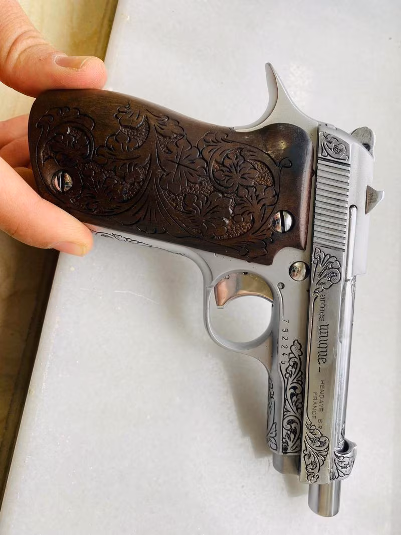 fransız onlusu UNİQUE