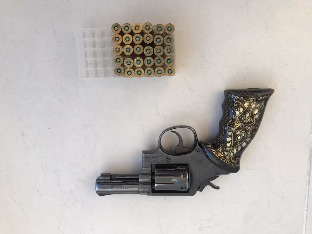 ŞOK FİYATA!!! SMİTH WESSON 38 KALİBRE!!