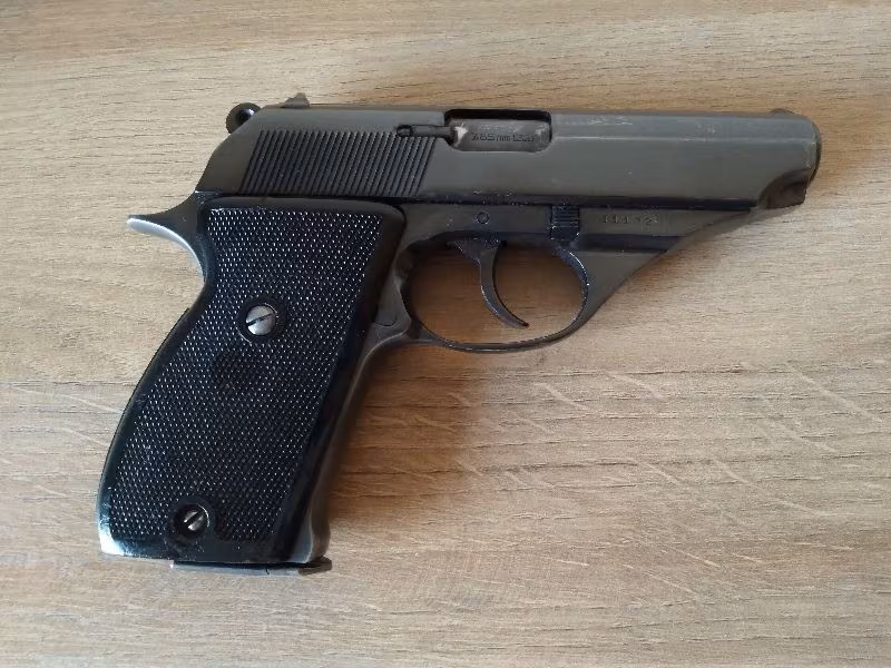 Astra Constable CIA 7.65 mm