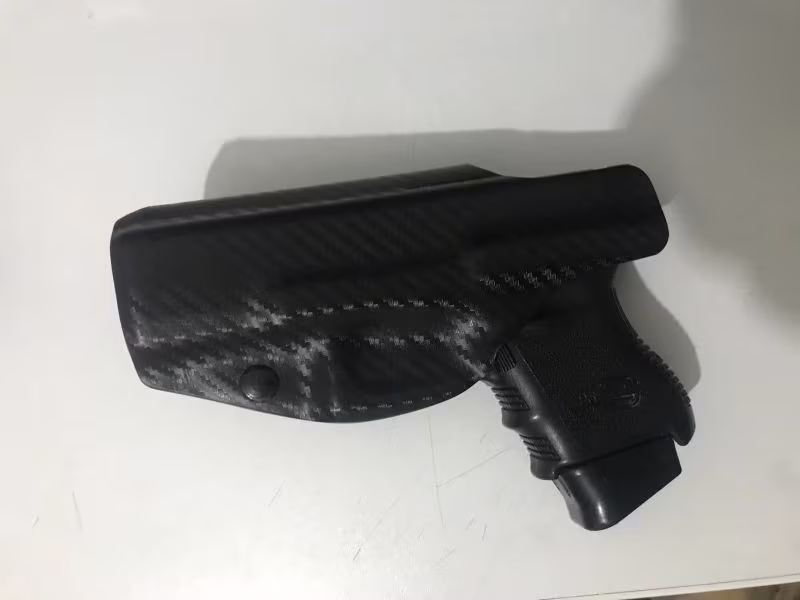 Glock 26 temiz eksisksiz.Karbon kılıf hediye