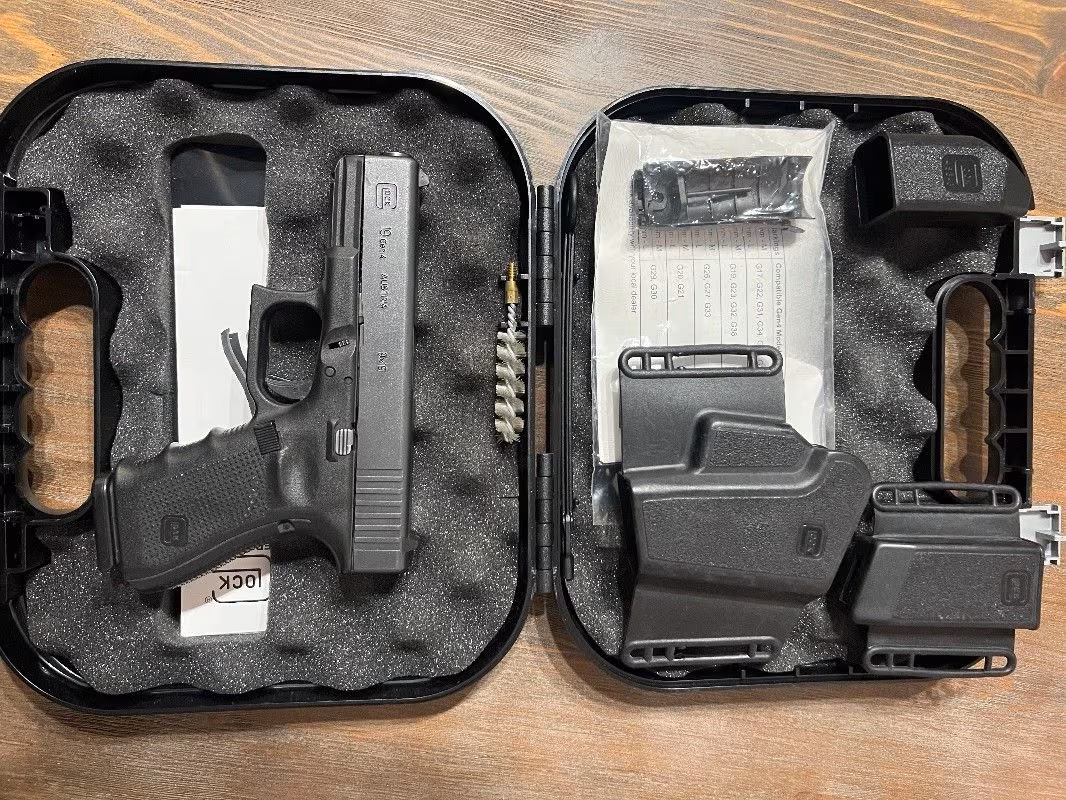 GLOCK 19 GEN 4 AUSTRIA MFG TACTICAL KILIFLARI İLE