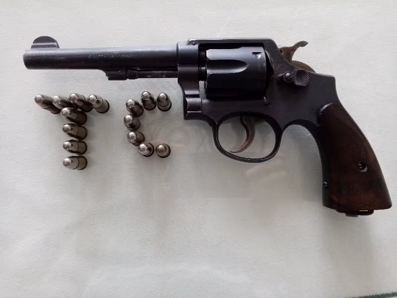 Emekli Askerden satılık SW Tabanca