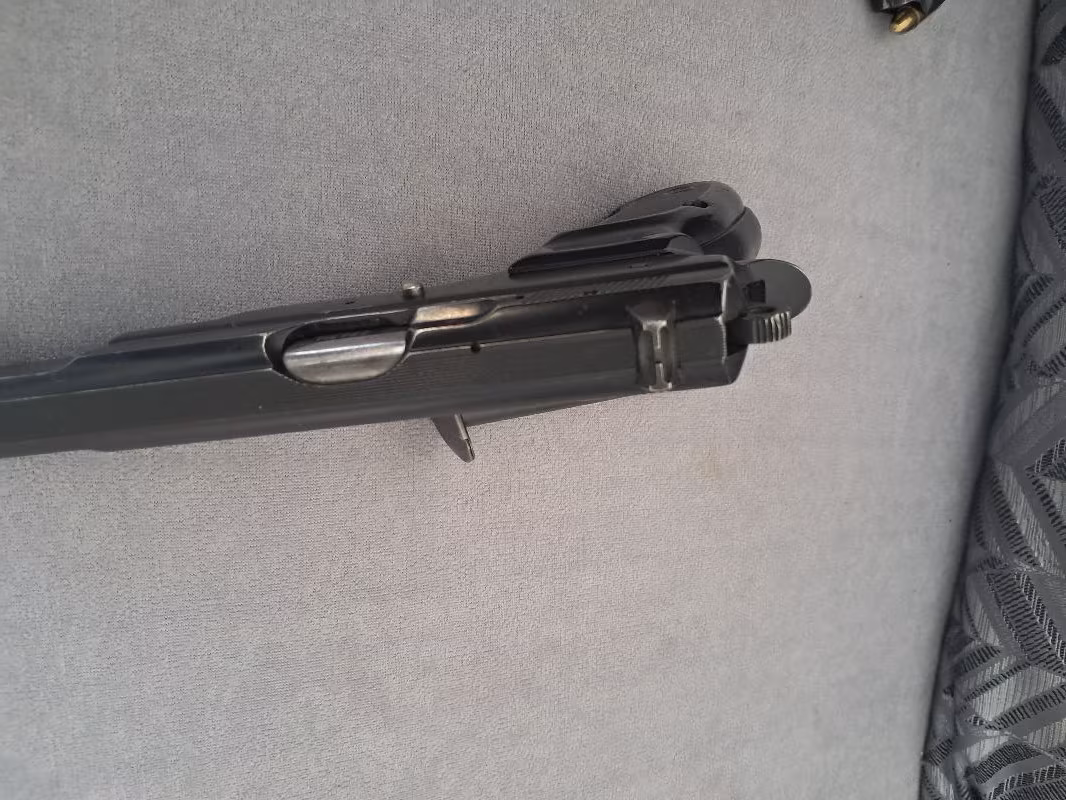 Memurdan 99 model cz 75 B çok temiz