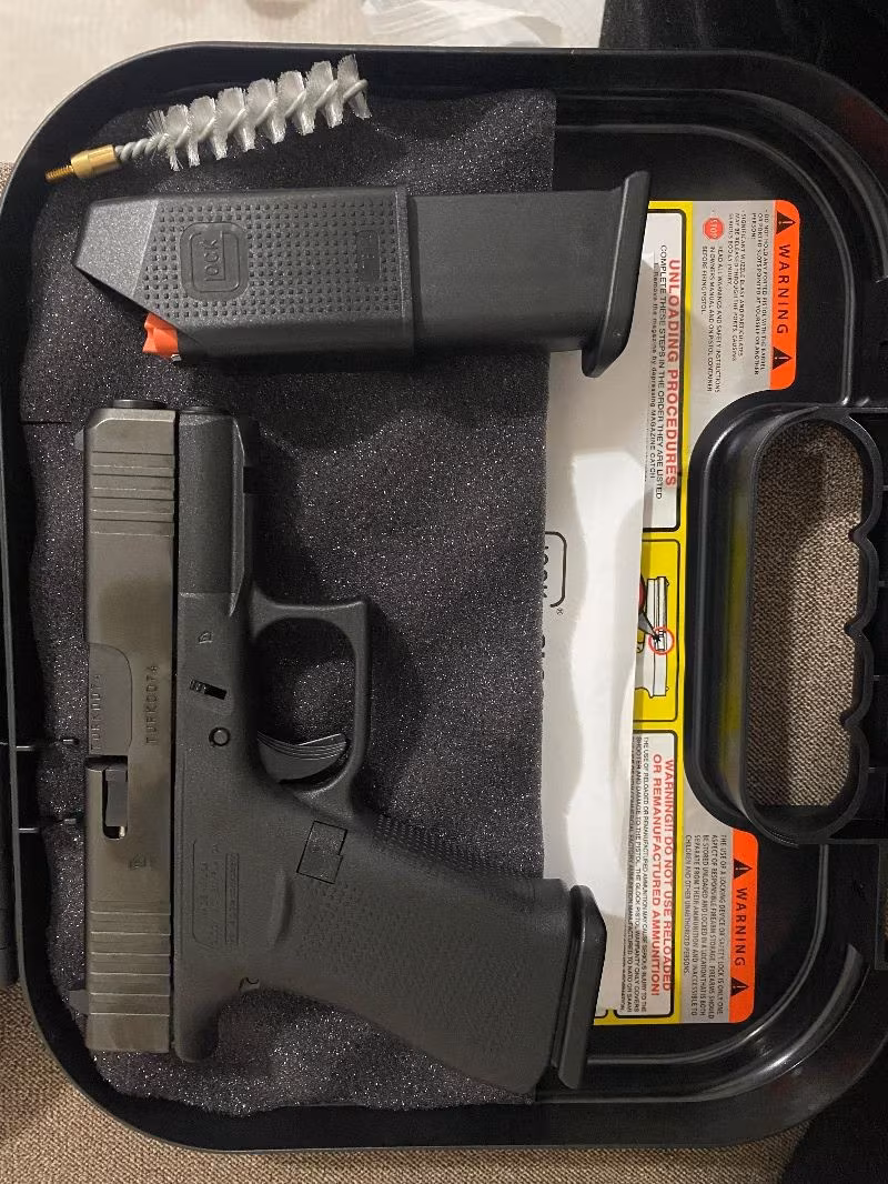 GLOCK 43X GEN5 ÖZEL SERİ 100 YIL ANISINA TURK SERİ NUMARALI BAYRAKLI