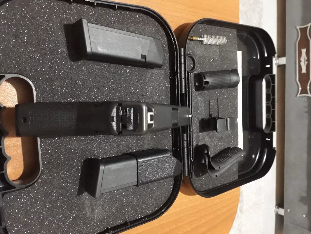 GLOCK 19 GEN 4 YARI OTOMATİK