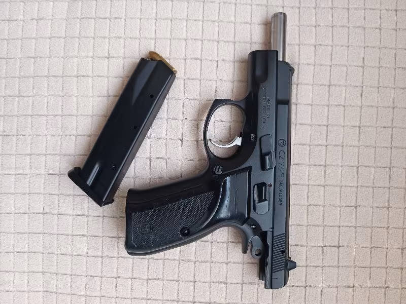 CZ75B TEMİZ